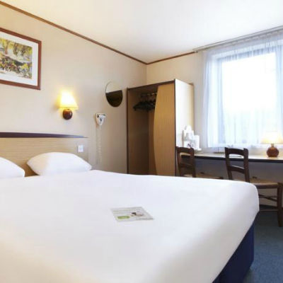 Campanile & Restaurant Hotel 3*